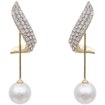 Classic Pearl Earrings